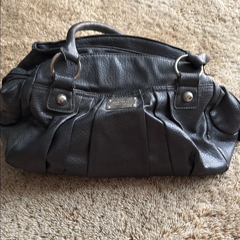 Nine West Black Shoulder Bag with Classic Design
